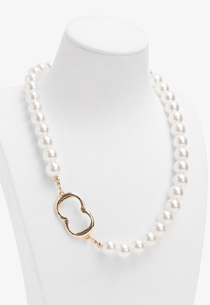 Choice Monogram Faux Pearls Necklace Off White