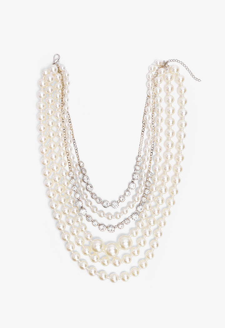 Choice Chunky Crystal Embellished Faux Pearls Necklace Off White
