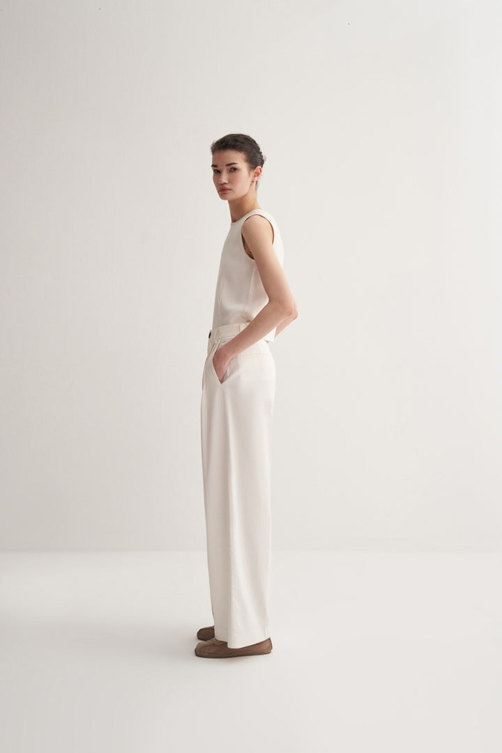 Kk Design Double Pleated Straight Fit Trousers Ecru