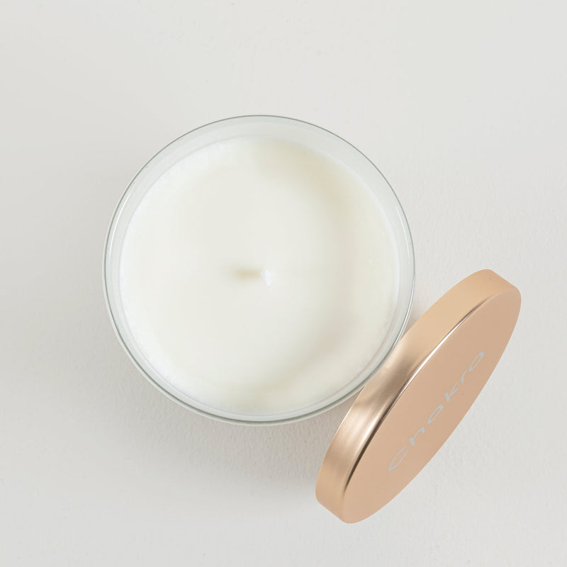 Chakra Scented Candle 200 G - Enchanting Oud Oud