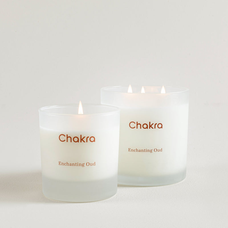 Chakra Scented Candle 200 G - Enchanting Oud Oud