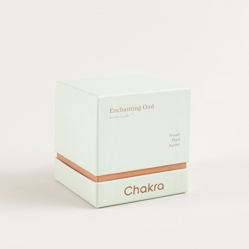 Chakra Scented Candle 200 G - Enchanting Oud Oud