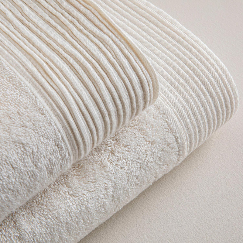 Chakra Grasse Towel 85X150Cm Natural