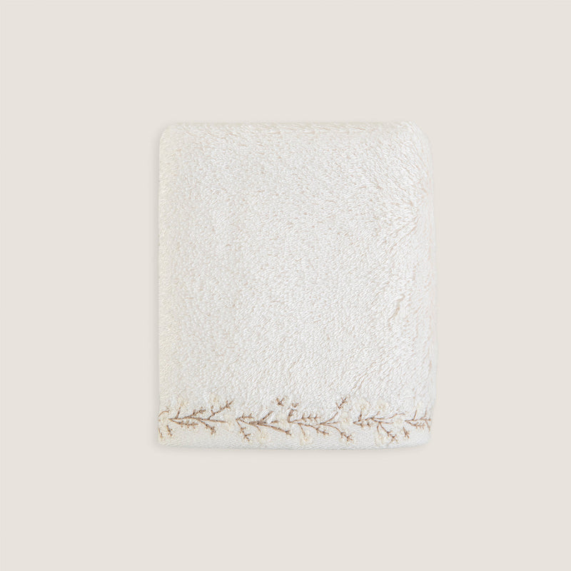 Chakra Evian Towel 30X50Cm Ecru