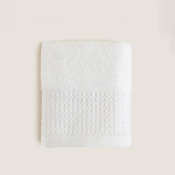 Chakra Masse Towel 30X50 Cm White