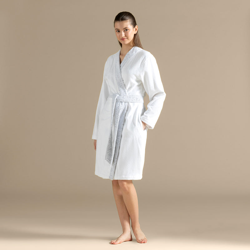 Chakra Rudder Unisex Bathrobe White