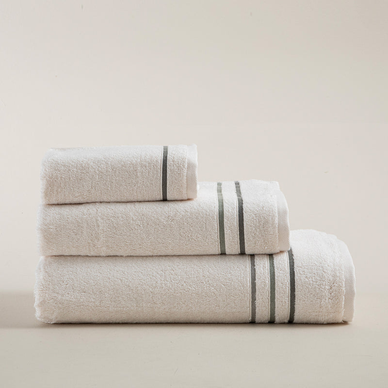 Chakra Narciso Bath Towel 85X150 Cm Ecru
