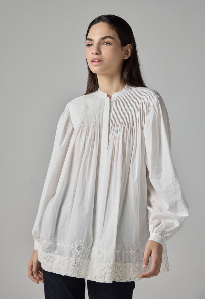 Choice Embroidered Long Sleeves Pleated Shirt Off White