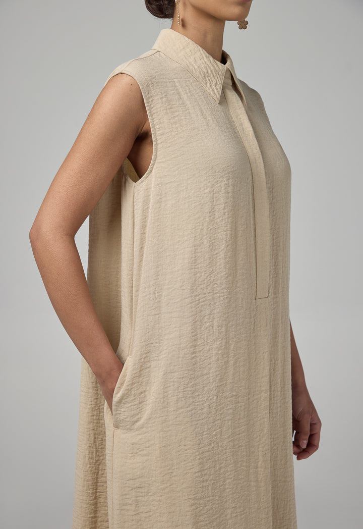 Choice Crinkled Sleeveless Dress Beige
