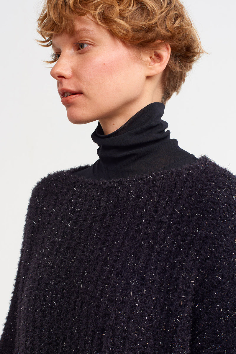 Nu Wide Collar Shiny Thread Detailed Sweater Black
