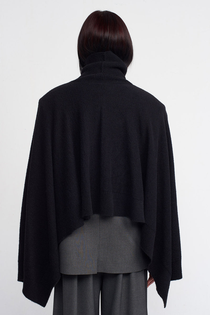 Nu Knit Cape Black