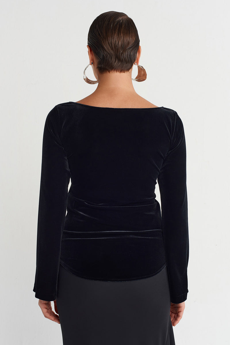 Nu V-Neck Velvet Blouse Black