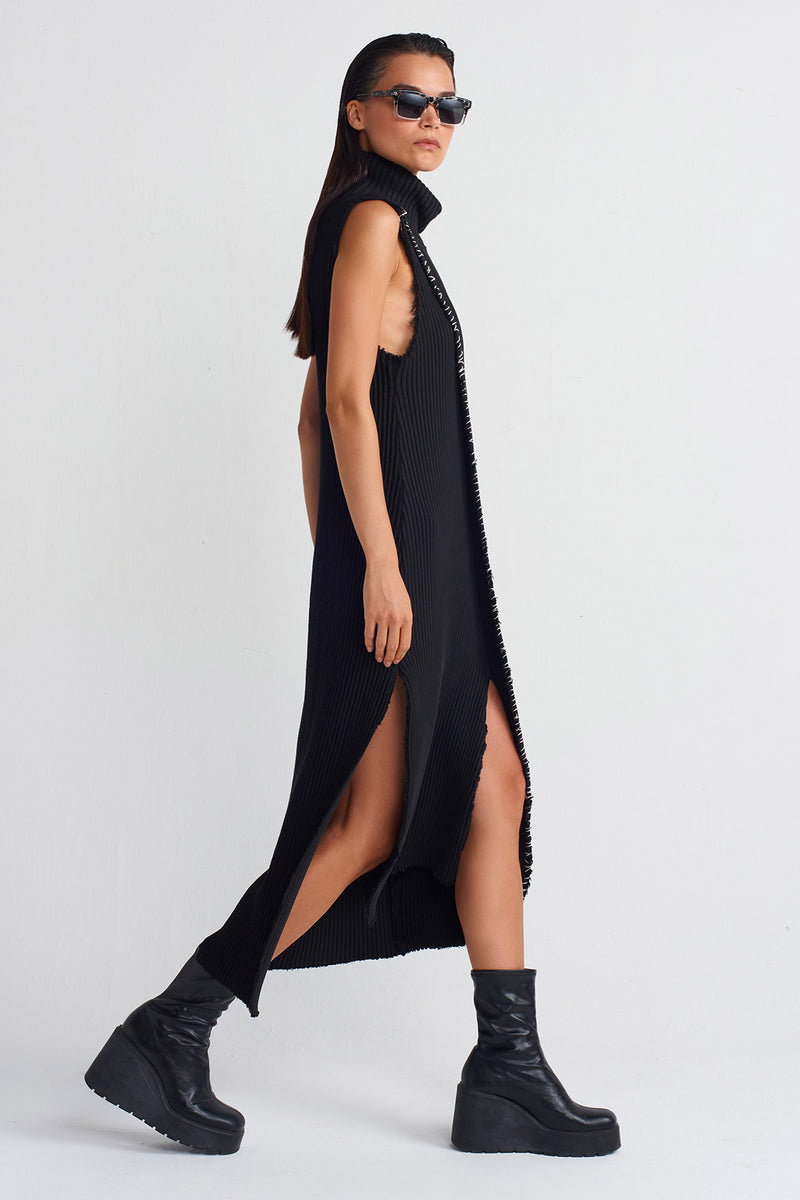 Nu Contrast Stitched Knit Dress Black