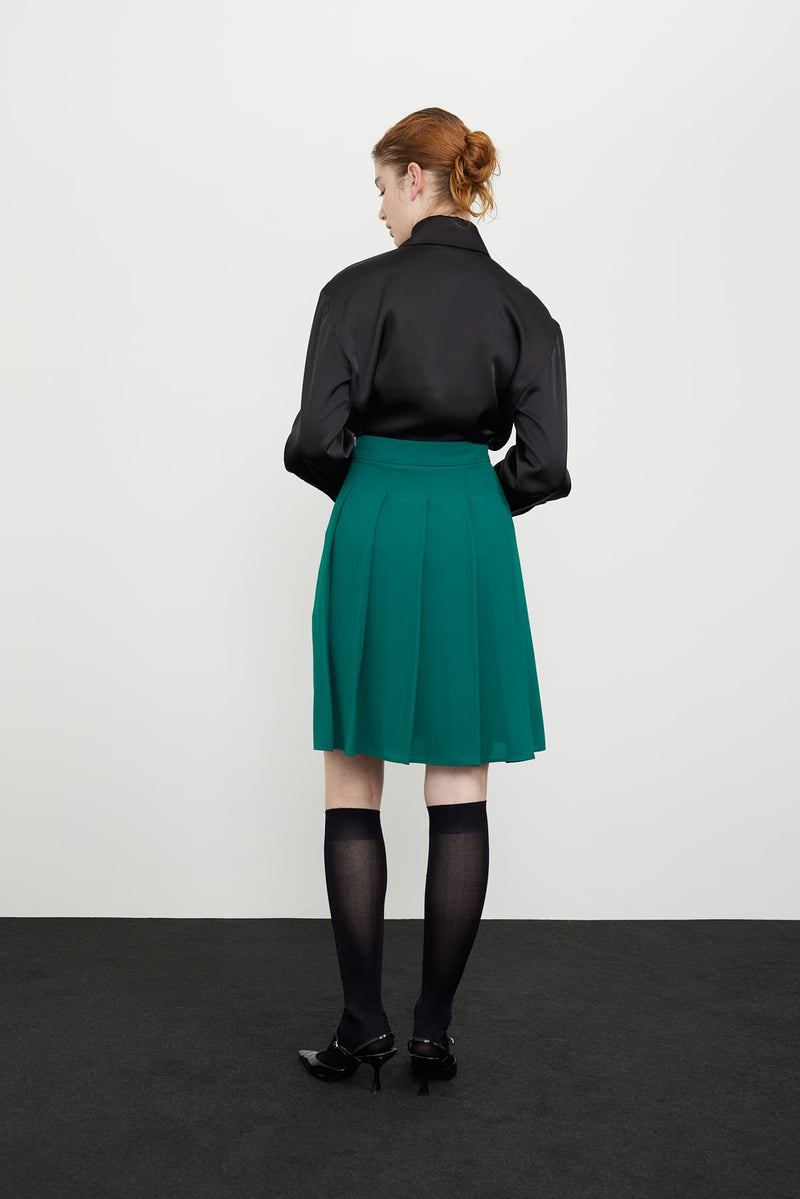 Roman Crepe Pleated Solid Skirt Green