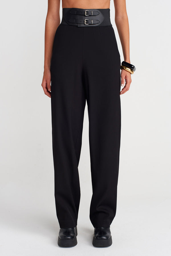 Nu Belt-Detail High-Waisted Trousers Black