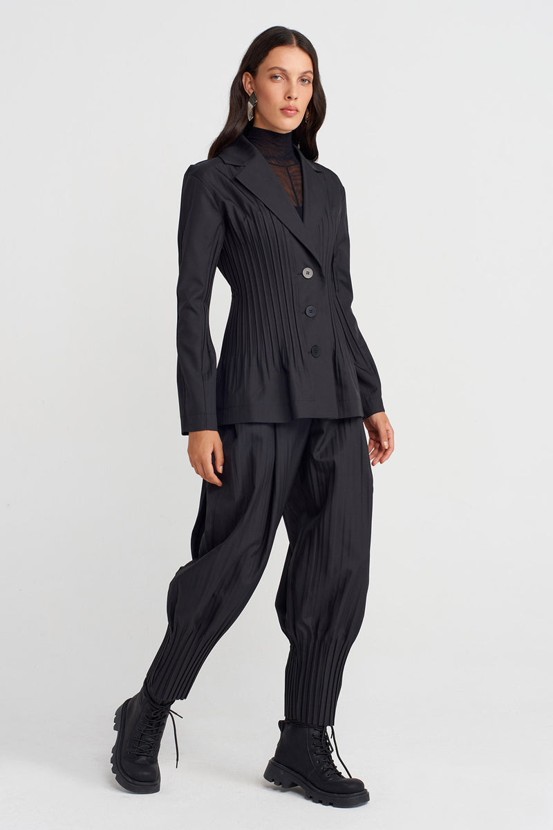 Nu Jacket With Regional Pleat Detailing Black