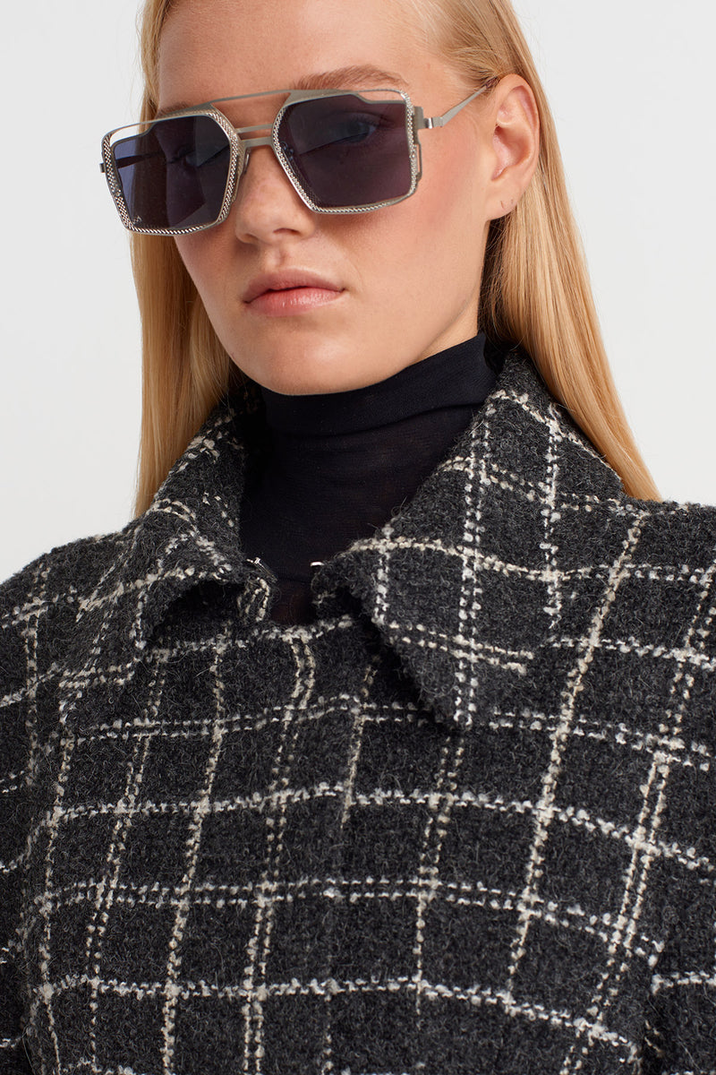 Nu Structured Shoulder Long Coat Grey/White