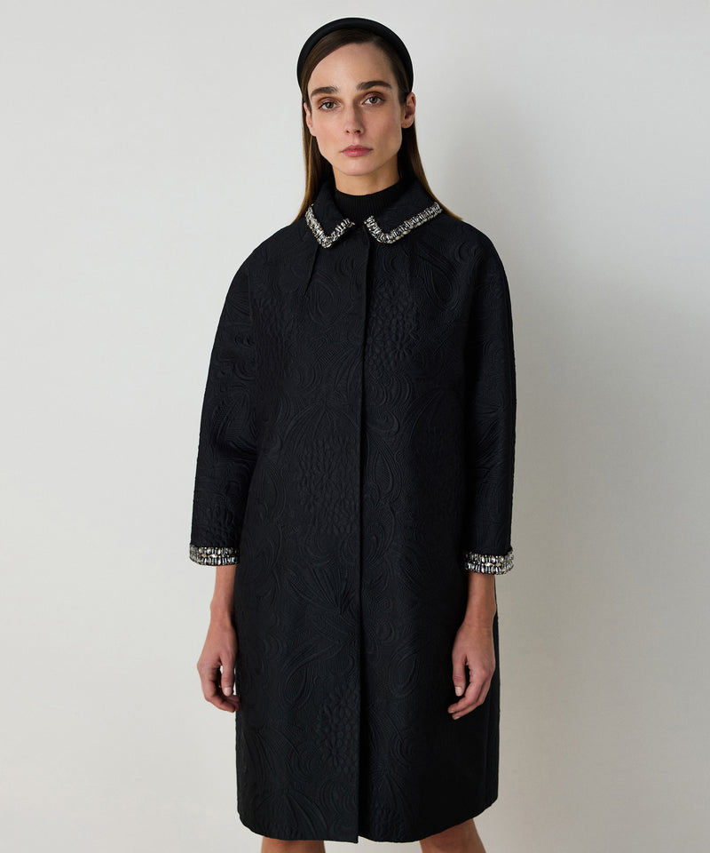 Machka Embroidered Shirt Collar Coat Black