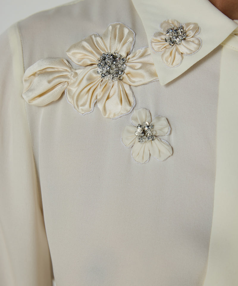 Machka Floral-Appliqué Silk Blouse Ecru