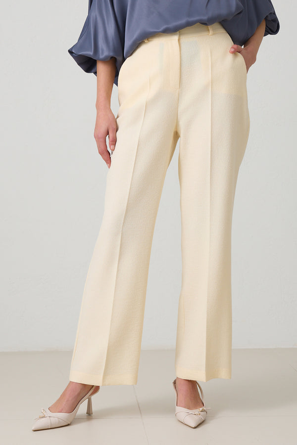 Setre Normal Waist Solid Trousers Cream