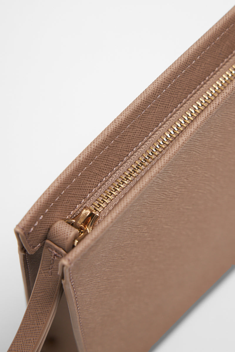 Setre Zipper Detailed Portfolio Bag Dark Beige