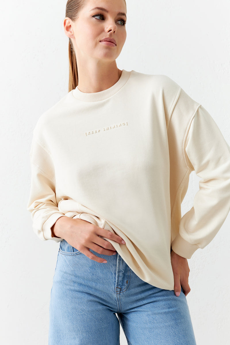 Setre Print And Crew Neck Shoulder Detailed Sweatshirt Cream