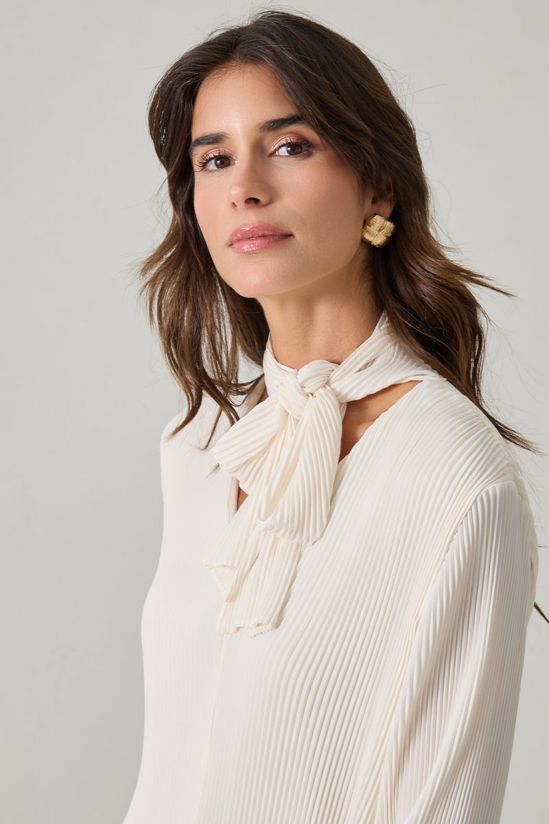 Setre V Neck Blouse With Neck Tie Detail Cream