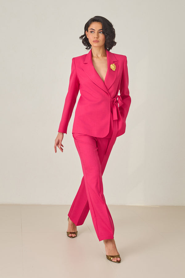 Setre Collar Brooch And Tie Detailed Jacket And Trouser Suit Fuchsia