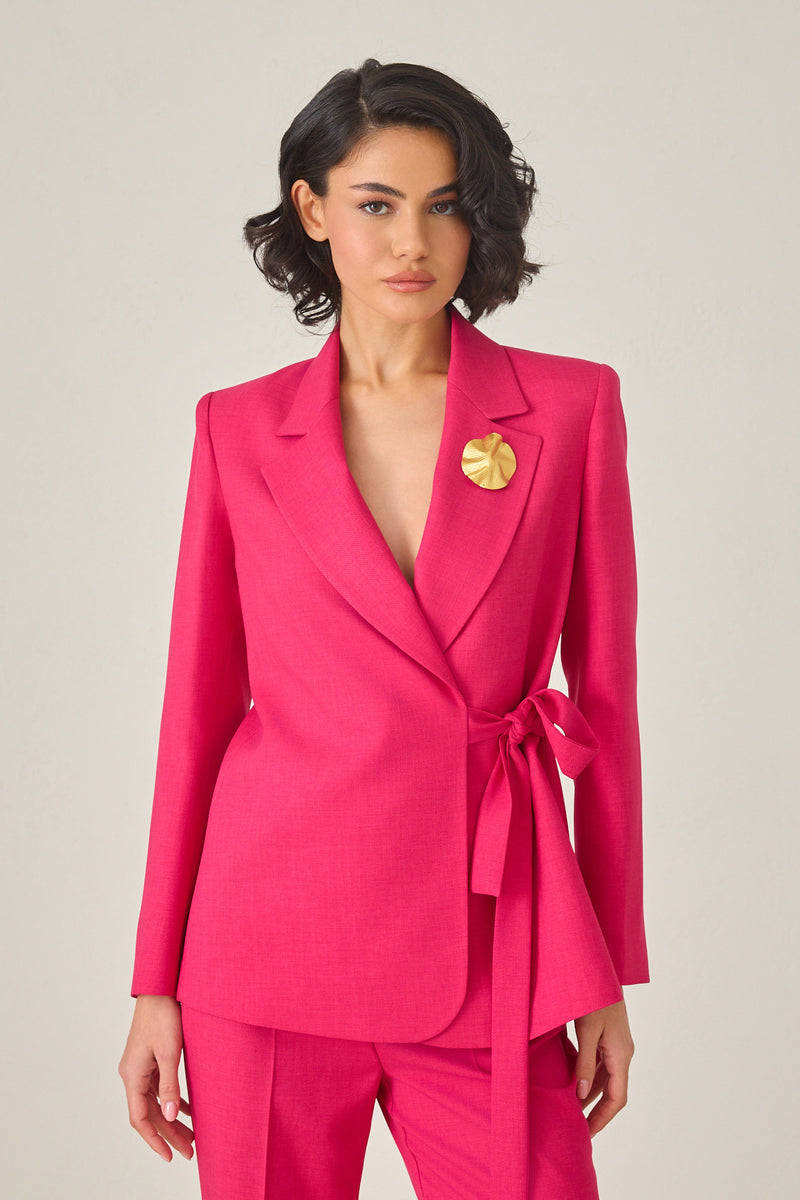 Setre Collar Brooch And Tie Detailed Jacket And Trouser Suit Fuchsia