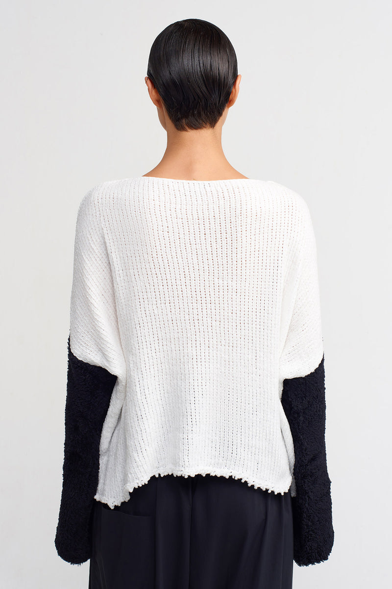 Nu Two-Tone Knit Sweater Off White/Black
