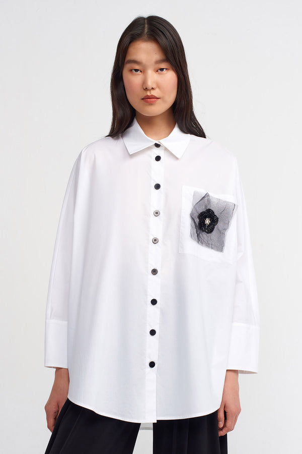 Nu Elegant Shirt With Embellished Pocket Off White