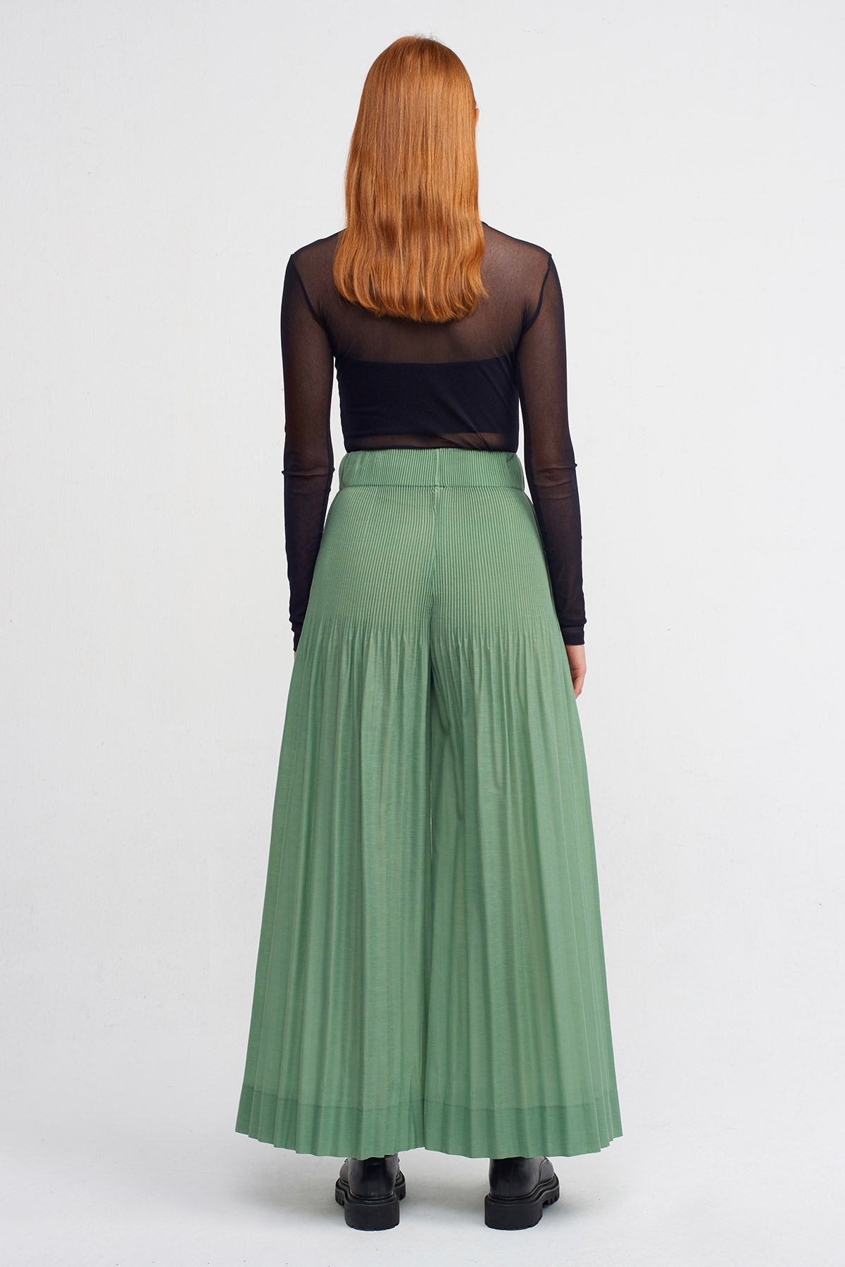 NU Fine Pleated Wide-Leg Trousers Green – Wardrobe Fashion KW