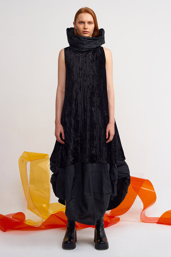 Nu Velvet Pleated Long Dress With Taffeta Detail Black