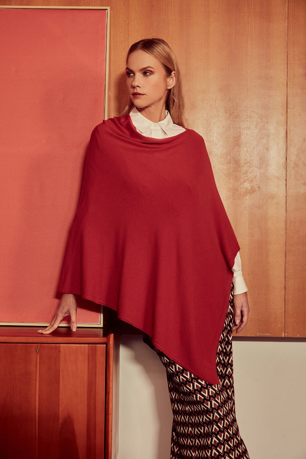 Choice Asymmetrical Hem Knitted Poncho Red