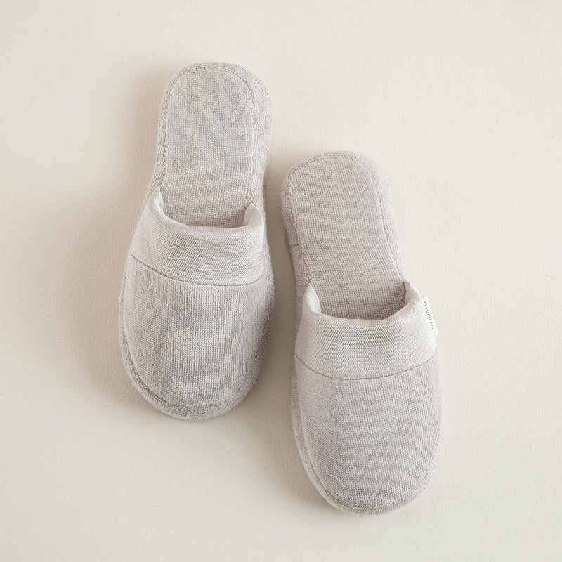 Chakra Floss Unisex Slippers Light Grey