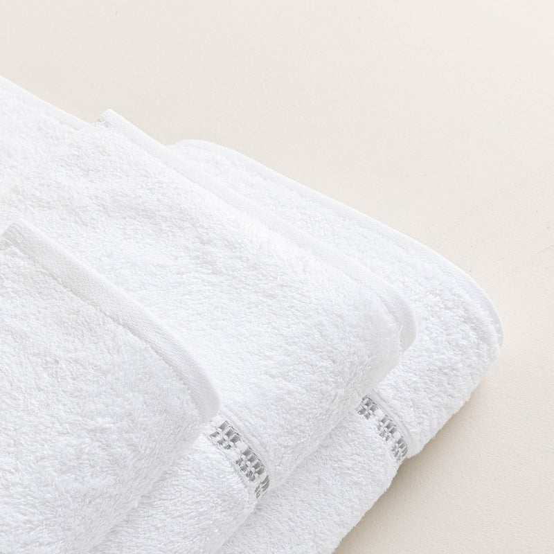 Chakra Lindi Hand Towel 30X50Cm White