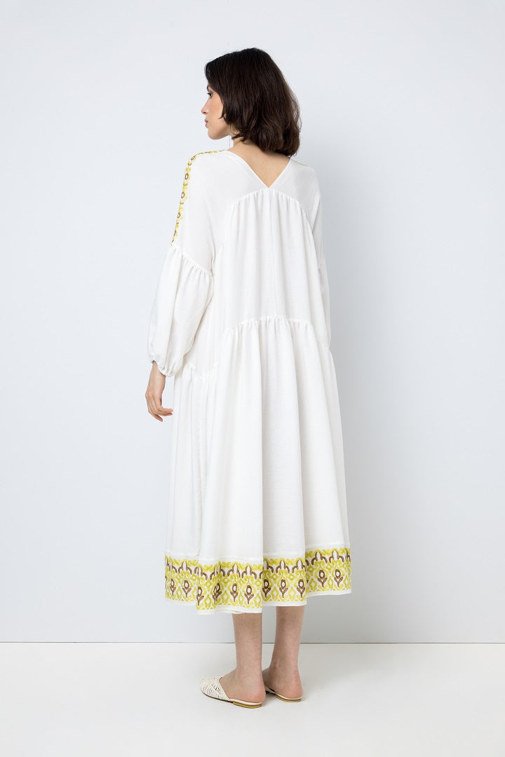 Choice Embroidered Detail Midi Dress Offwhite