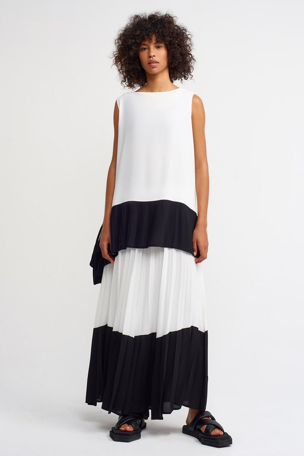 Nu Color Block Asymmetrical Blouse Black/Off White