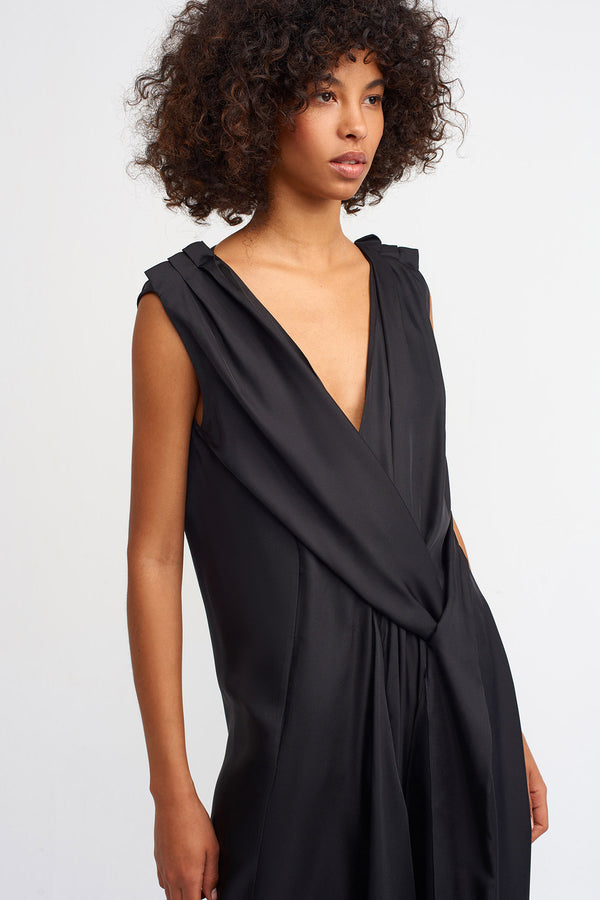 Nu Front-Twisted Detail Dress Black