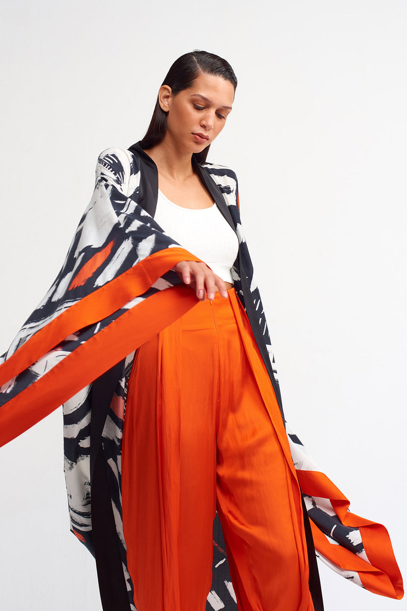 NU Printed Wide Sleeve Outerwear Black/Off White