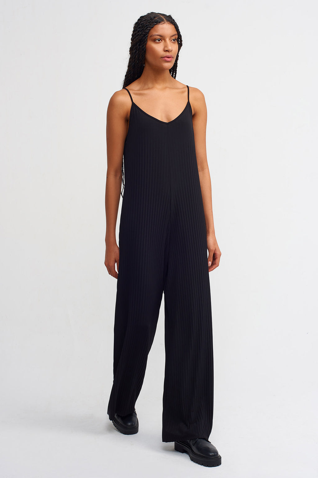 Nu Thin Strap Ribbed Jumpsuit Black – Wardrobe Fashion KW